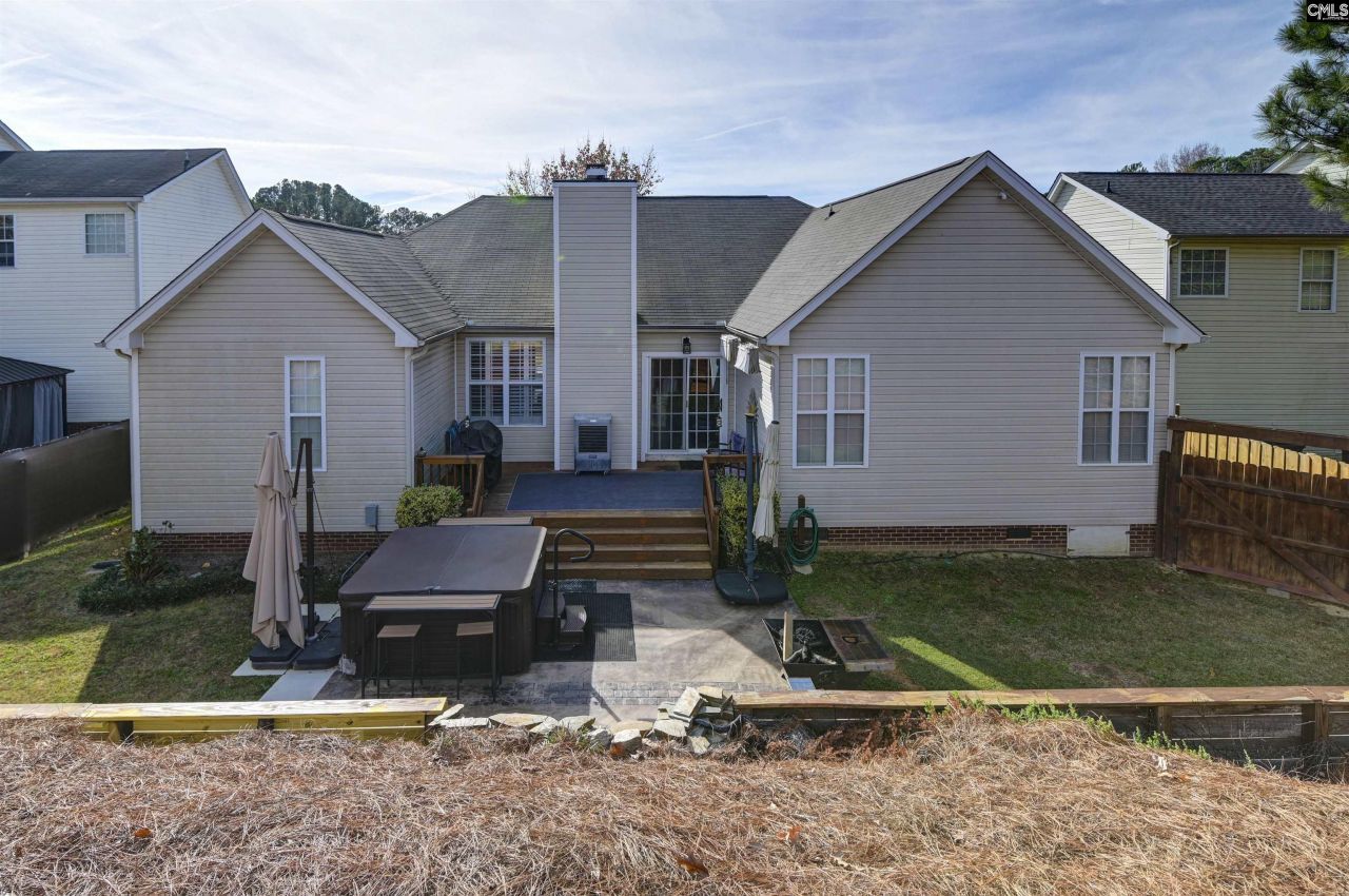 416 Buckthorne Road Photo 7