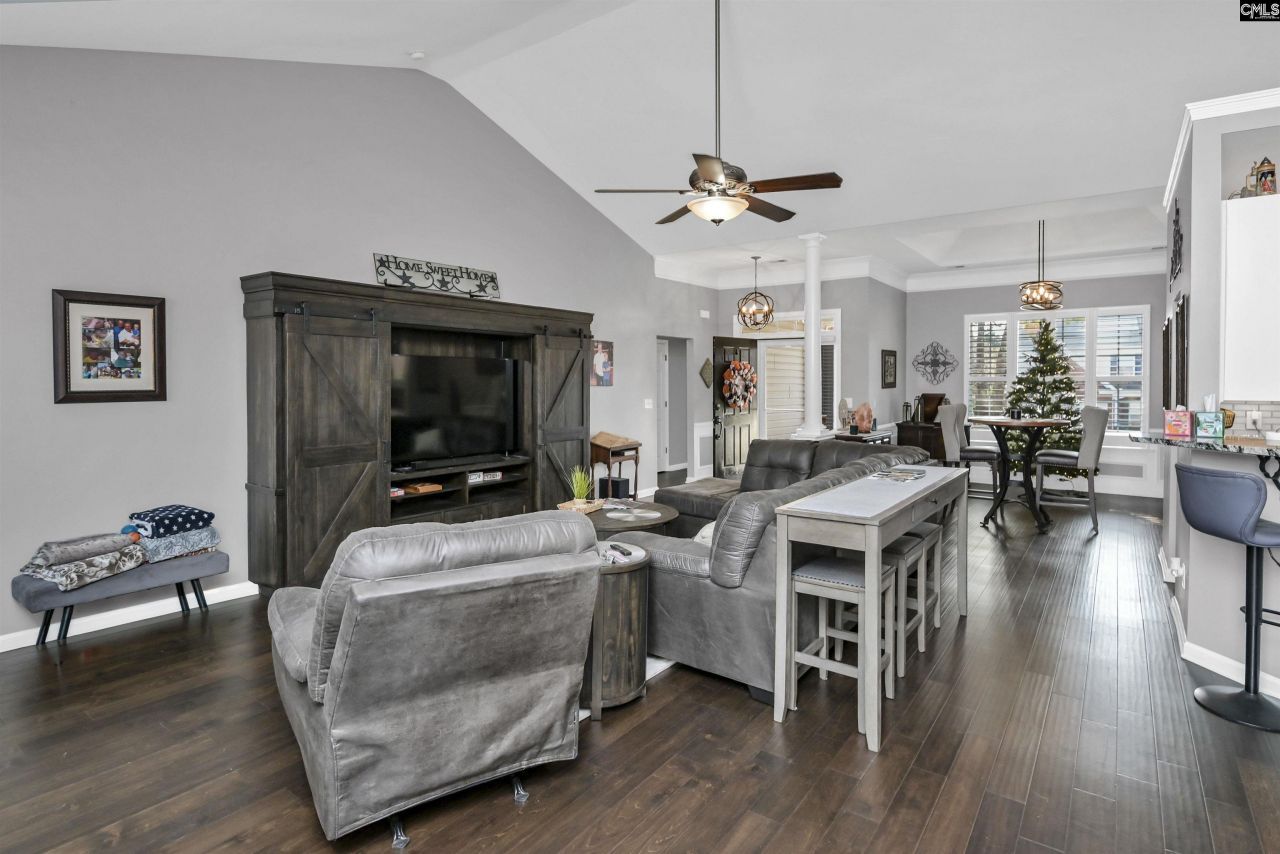 416 Buckthorne Road Photo 9