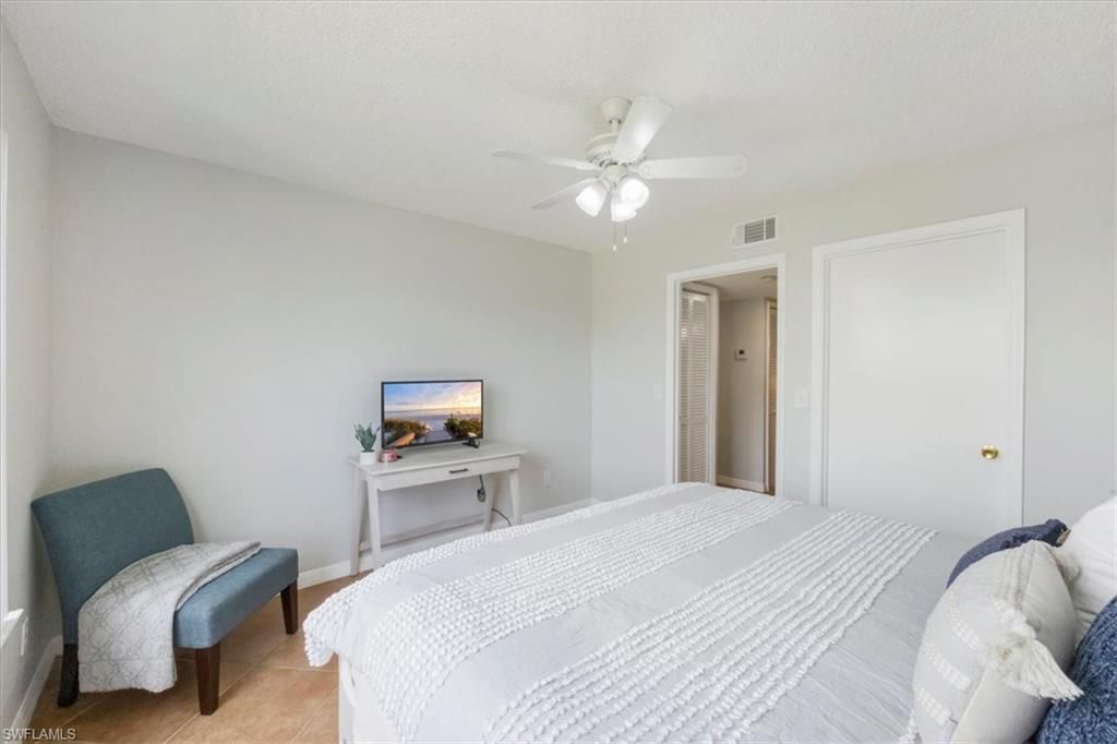 13545 Eagle Ridge Dr, Unit 834, Fort Myers, FL 33912 Photo