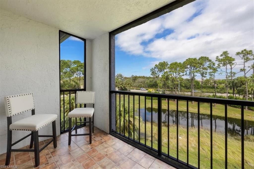 13545 Eagle Ridge Dr, Unit 834, Fort Myers, FL 33912 Photo