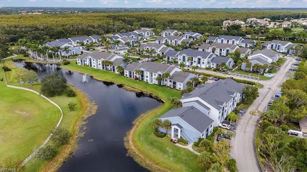 13545 Eagle Ridge Dr, Unit 834, Fort Myers, FL 33912 Photo