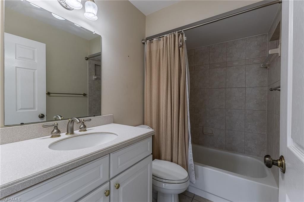 13450 Greengate Blvd, Unit 321, Fort Myers, FL 33919 Photo