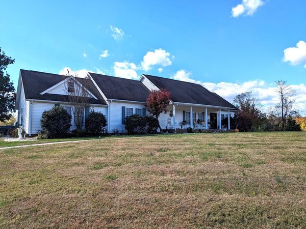 80 Bonbrook RD, Wirtz, VA 24184