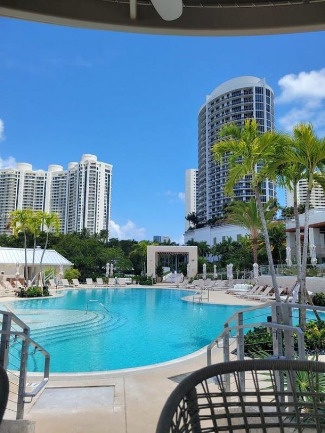 2000 Island Blvd, Unit 609, Aventura, FL 33160 Photo