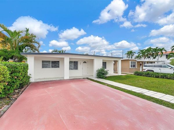 26 E 45th St, Hialeah, FL 33013
