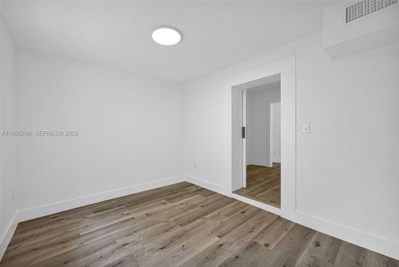 26 E 45th St, Hialeah, FL 33013 Photo