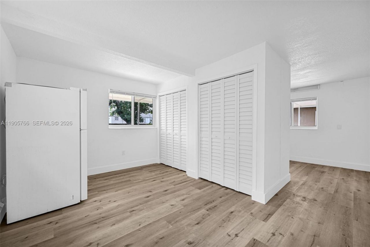 26 E 45th St, Hialeah, FL 33013 Photo