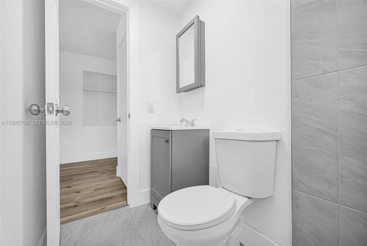 26 E 45th St, Hialeah, FL 33013 Photo