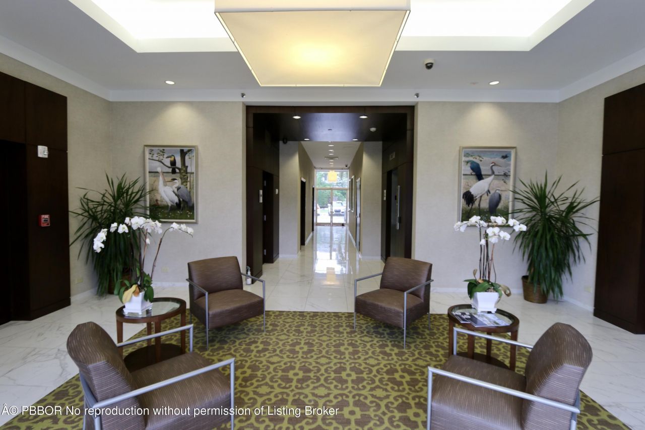 400 Royal Palm Way, Unit 200, Palm Beach, FL 33480 Photo