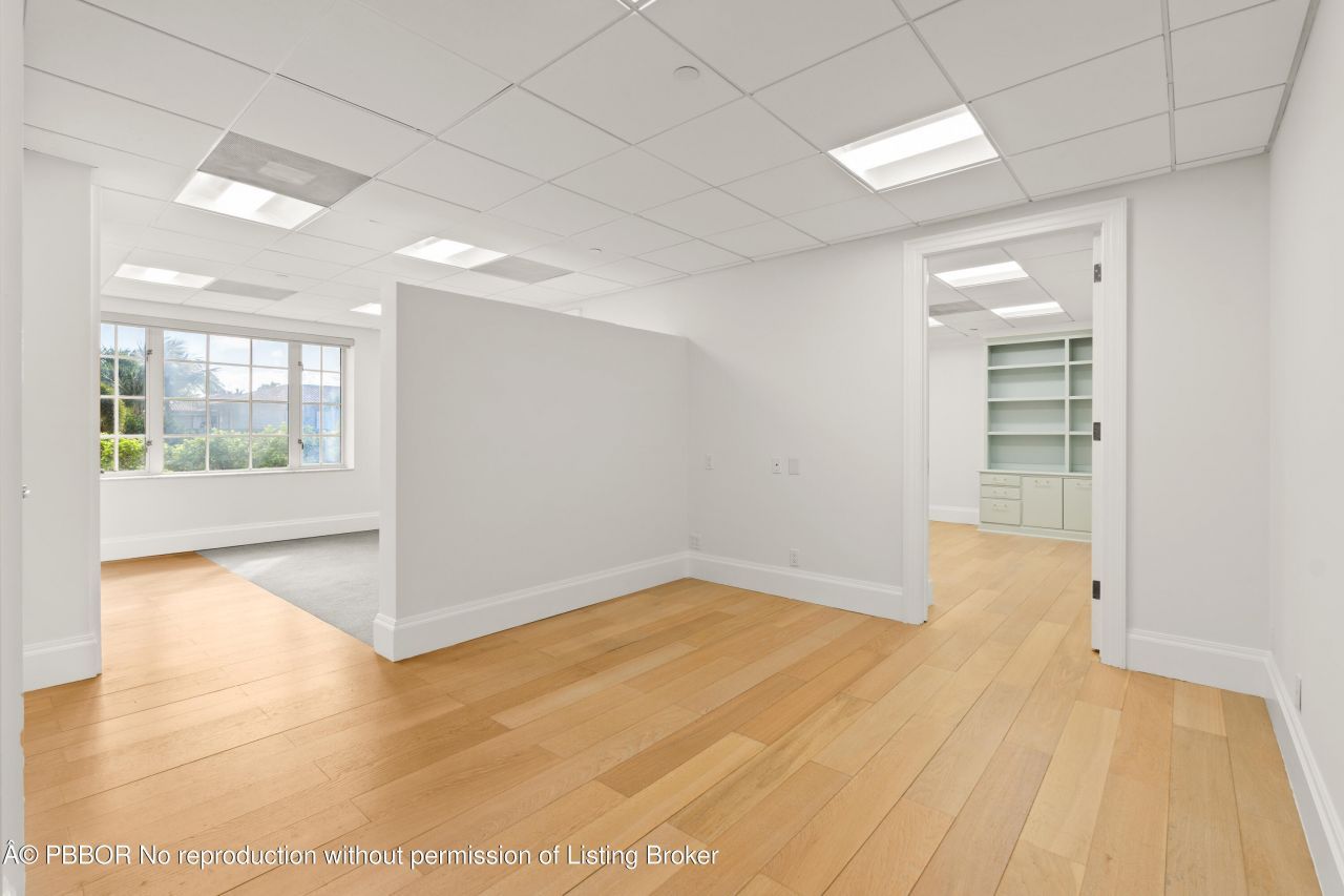 400 Royal Palm Way, Unit 206, Palm Beach, FL 33480 Photo