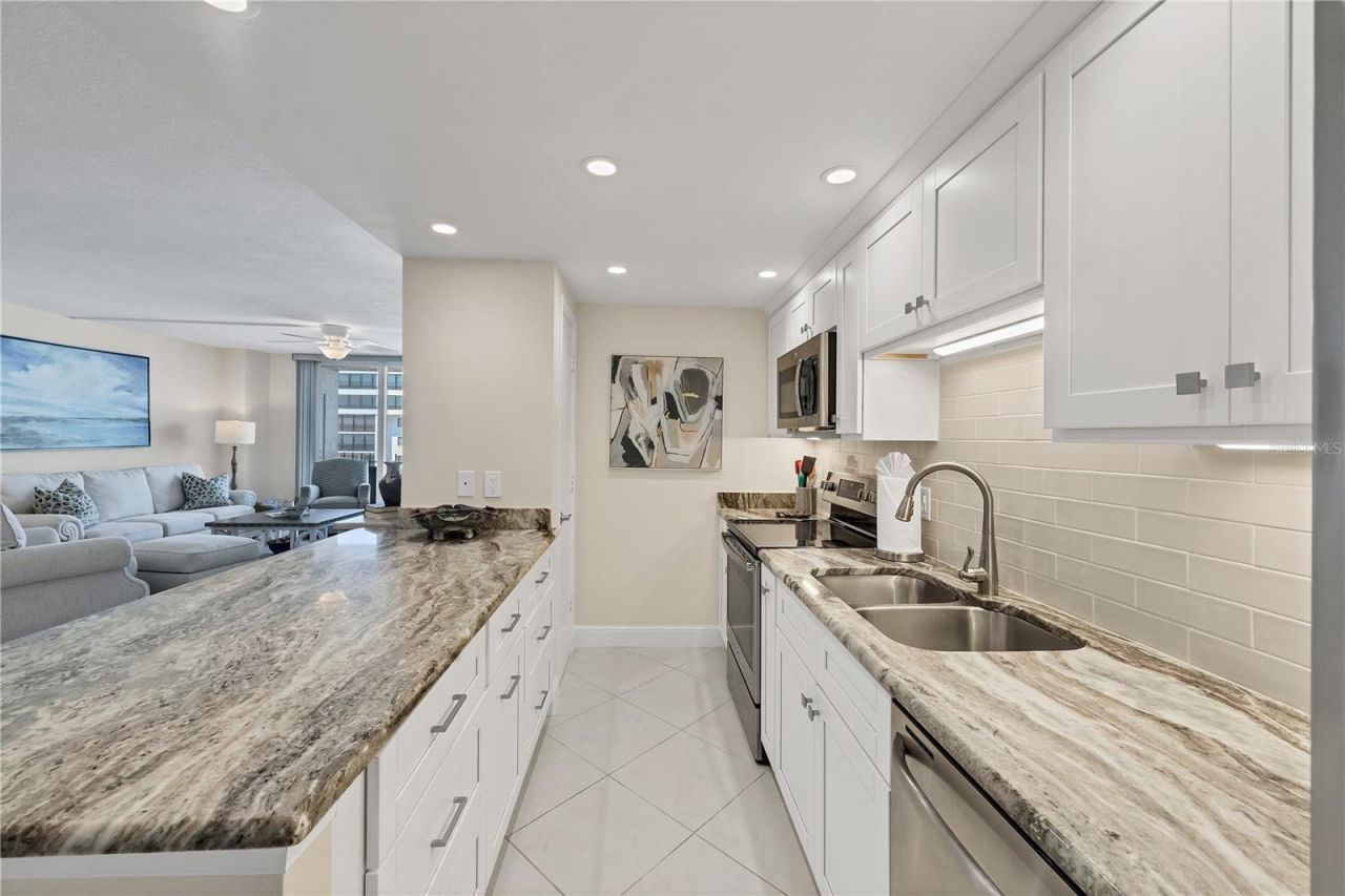 1212 Benjamin Franklin Drive, Unit 508, Sarasota, FL 34236 Photo