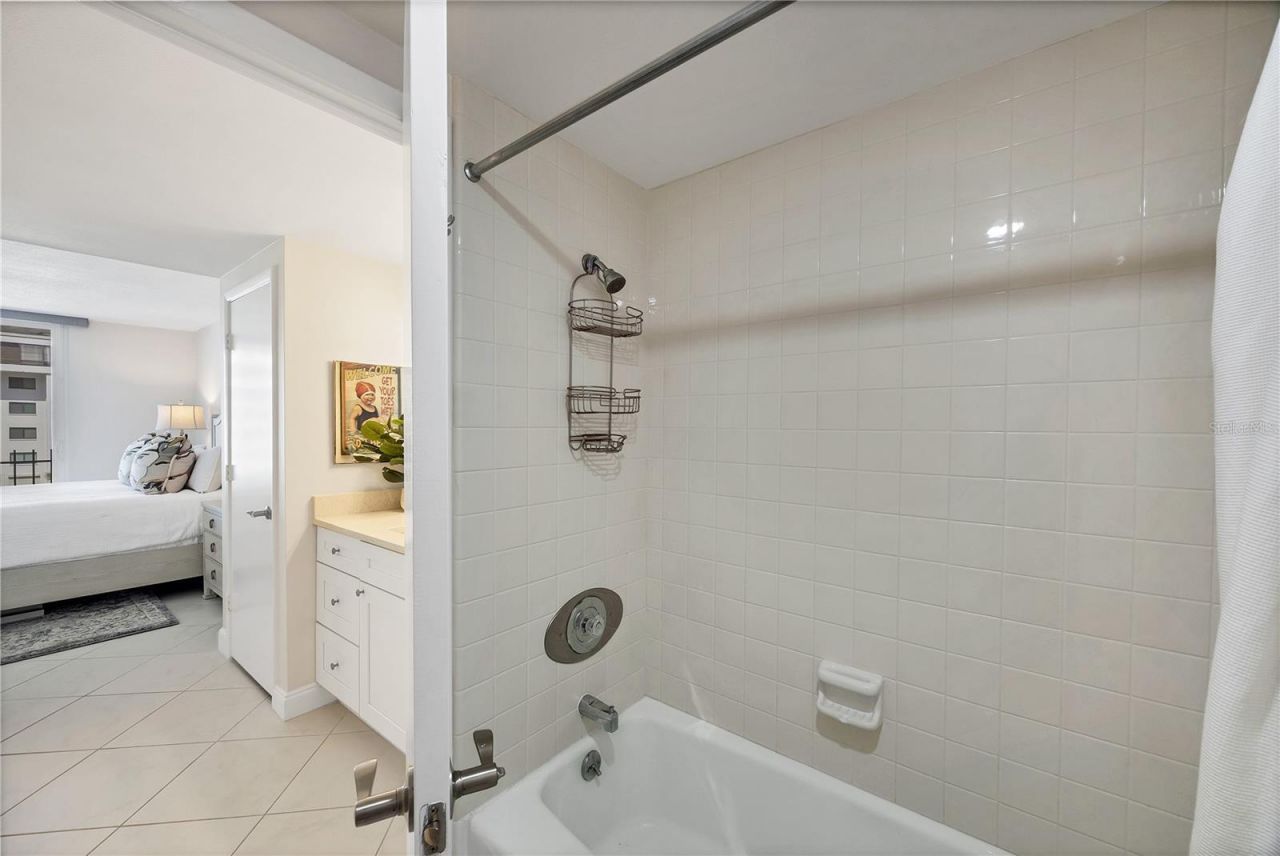 1212 Benjamin Franklin Drive, Unit 508, Sarasota, FL 34236 Photo