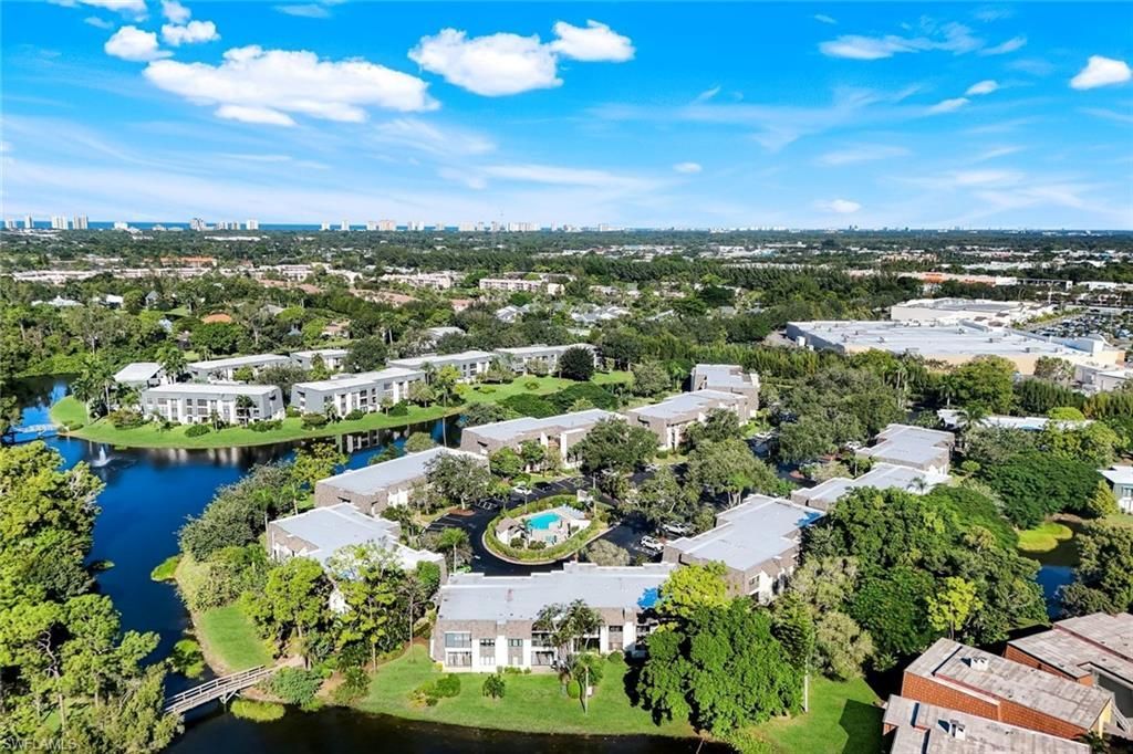 1672 Spoonbill Ln, Unit B, Naples, FL 34105 Photo
