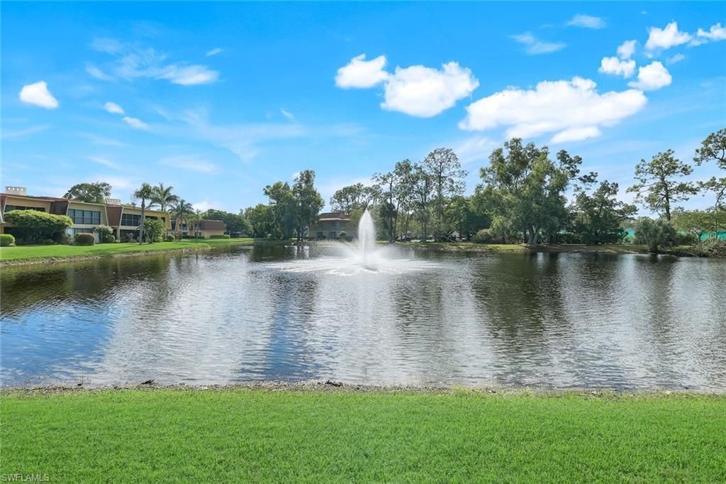 1672 Spoonbill Ln, Unit B, Naples, FL 34105 Photo
