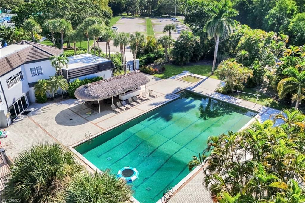 1672 Spoonbill Ln, Unit B, Naples, FL 34105 Photo