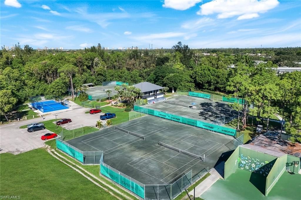 1672 Spoonbill Ln, Unit B, Naples, FL 34105 Photo