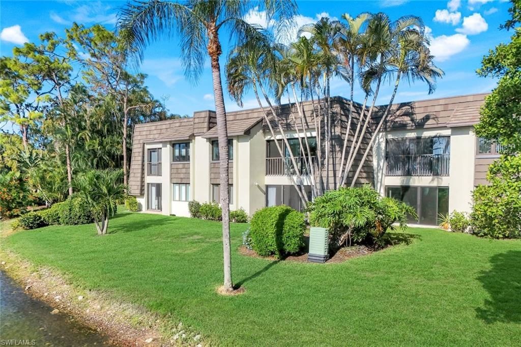 1672 Spoonbill Ln, Unit B, Naples, FL 34105 Photo