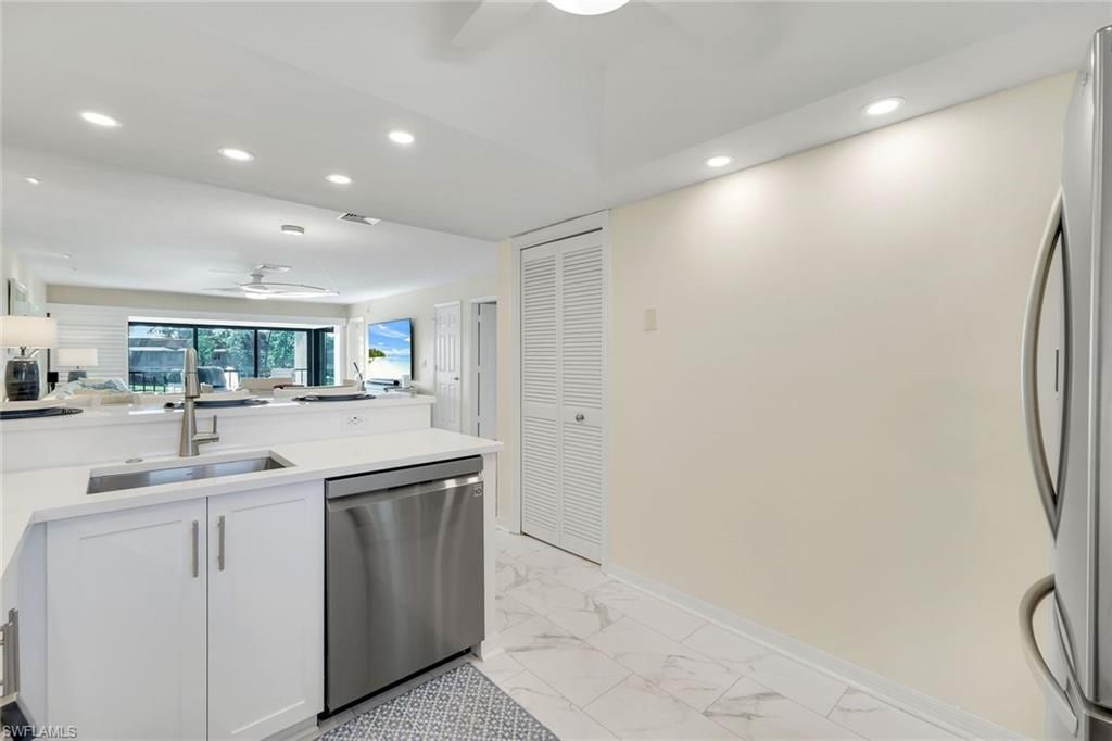 1672 Spoonbill Ln, Unit B, Naples, FL 34105 Photo