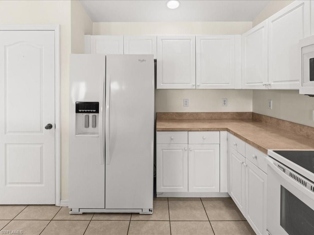 4427 NE 21st Pl, Cape Coral, FL 33909 Photo