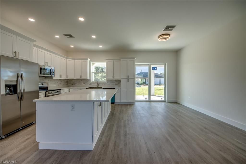 1720 SW 3rd St, Cape Coral, FL 33991 Photo