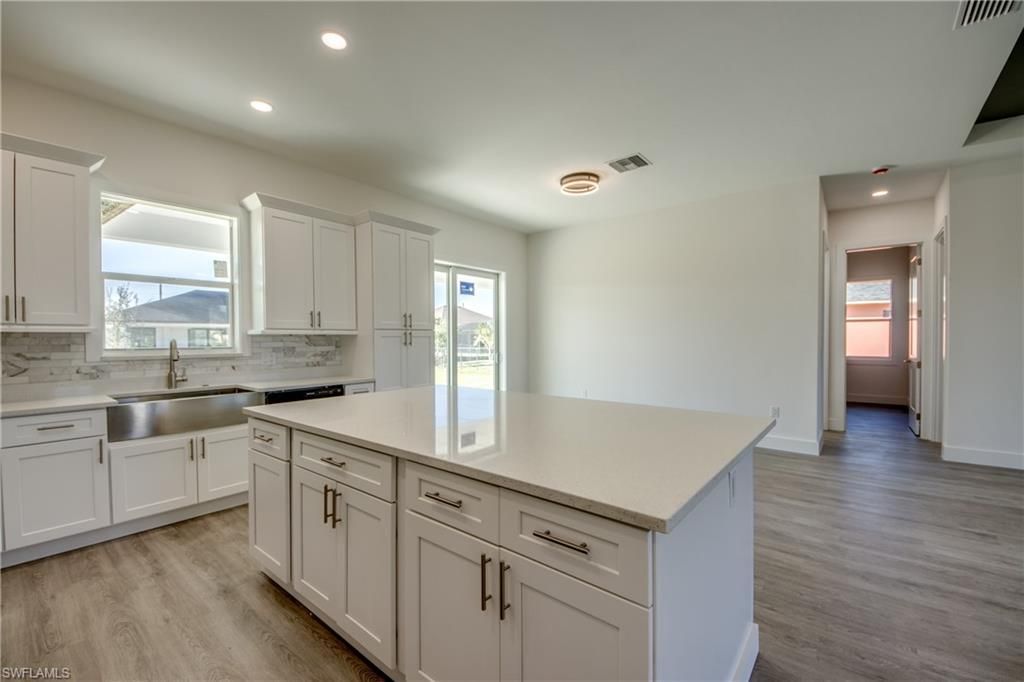 1720 SW 3rd St, Cape Coral, FL 33991 Photo