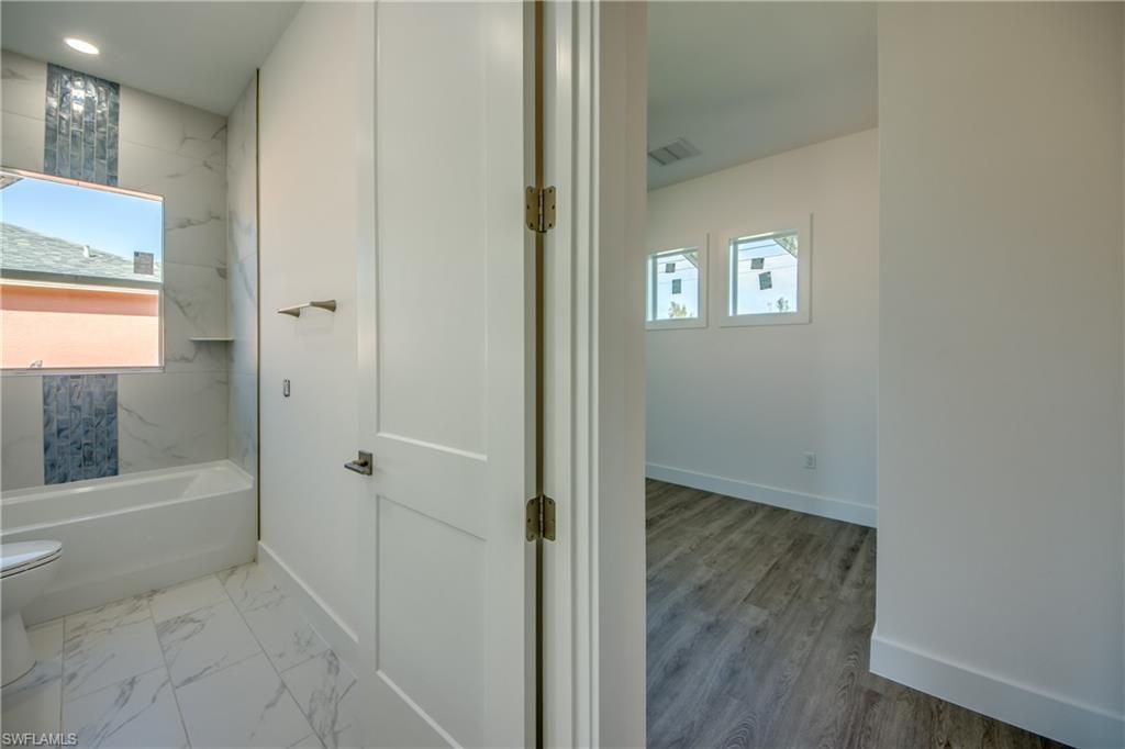 1720 SW 3rd St, Cape Coral, FL 33991 Photo