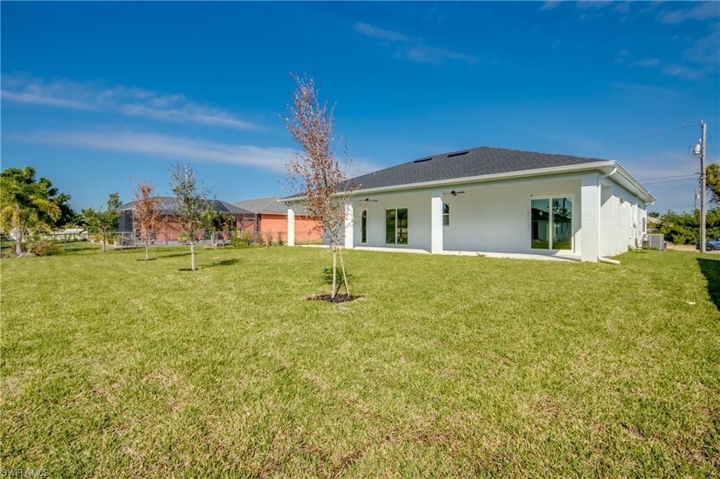 1720 SW 3rd St, Cape Coral, FL 33991 Photo