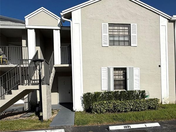 1071 Adams Ave, Unit 1071J, Homestead, FL 33034