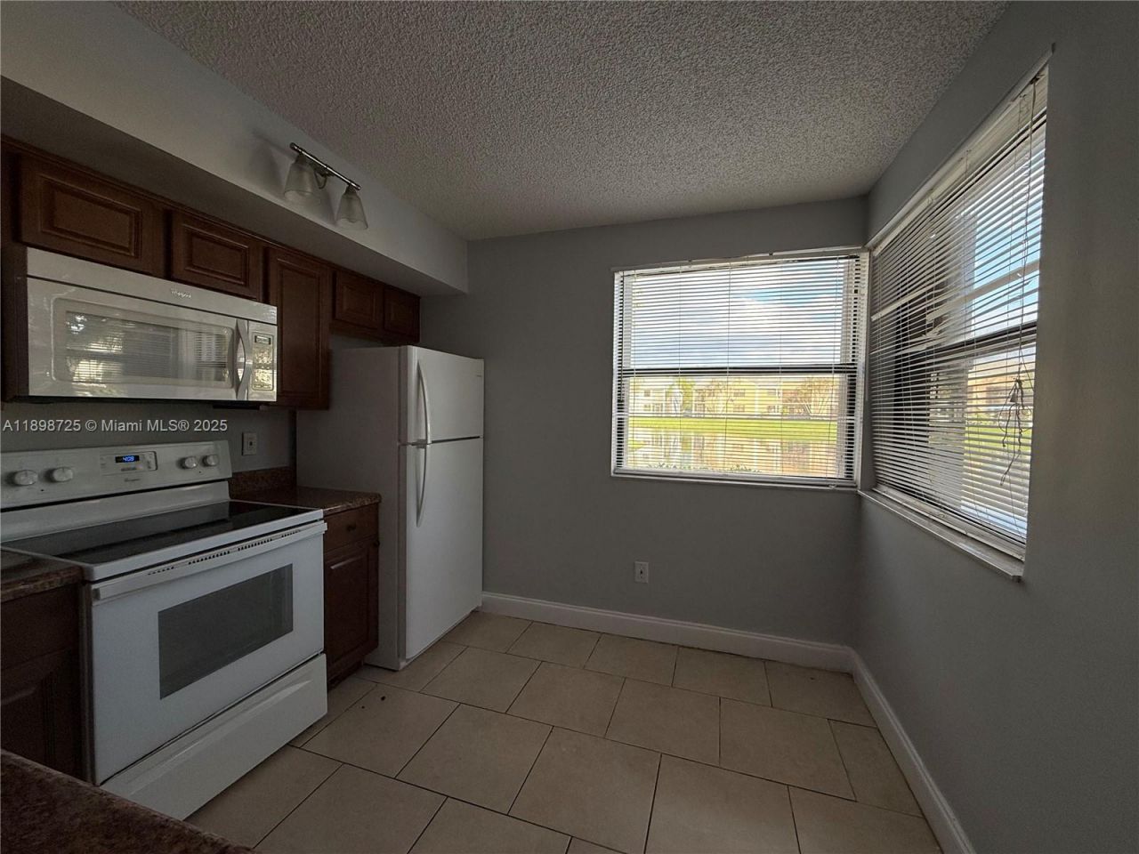 1071 Adams Ave, Unit 1071J, Homestead, FL 33034 Photo