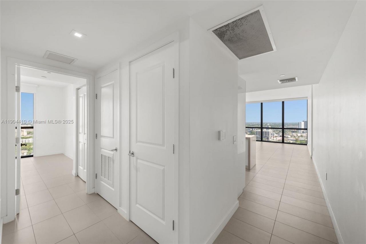 1600 NE 1st Ave, Unit 3016, Miami, FL 33132 Photo