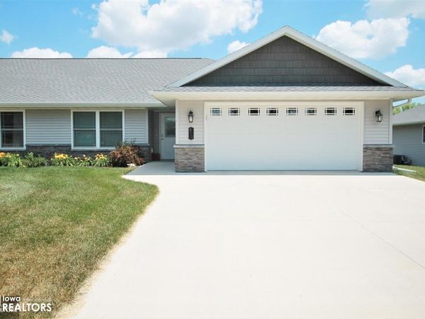 900 S 18th Street, Clarinda, IA 51632