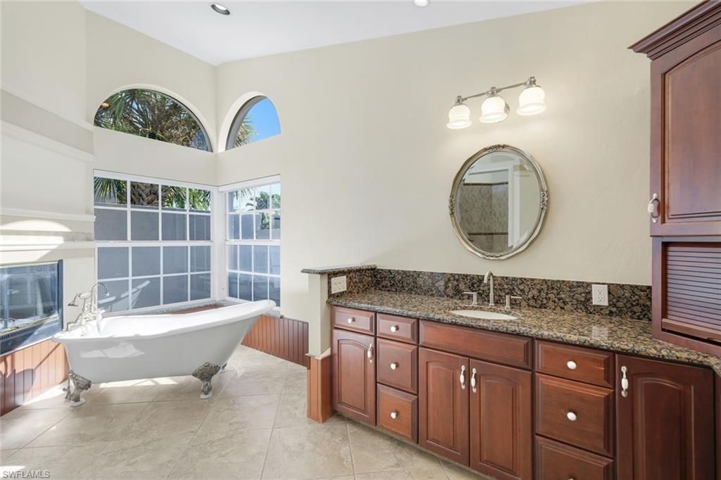 20265 Country Club Dr, Estero, FL 33928 Photo