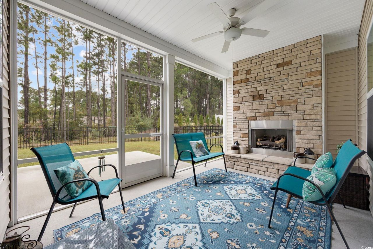 544 Fanciful Way Photo 32