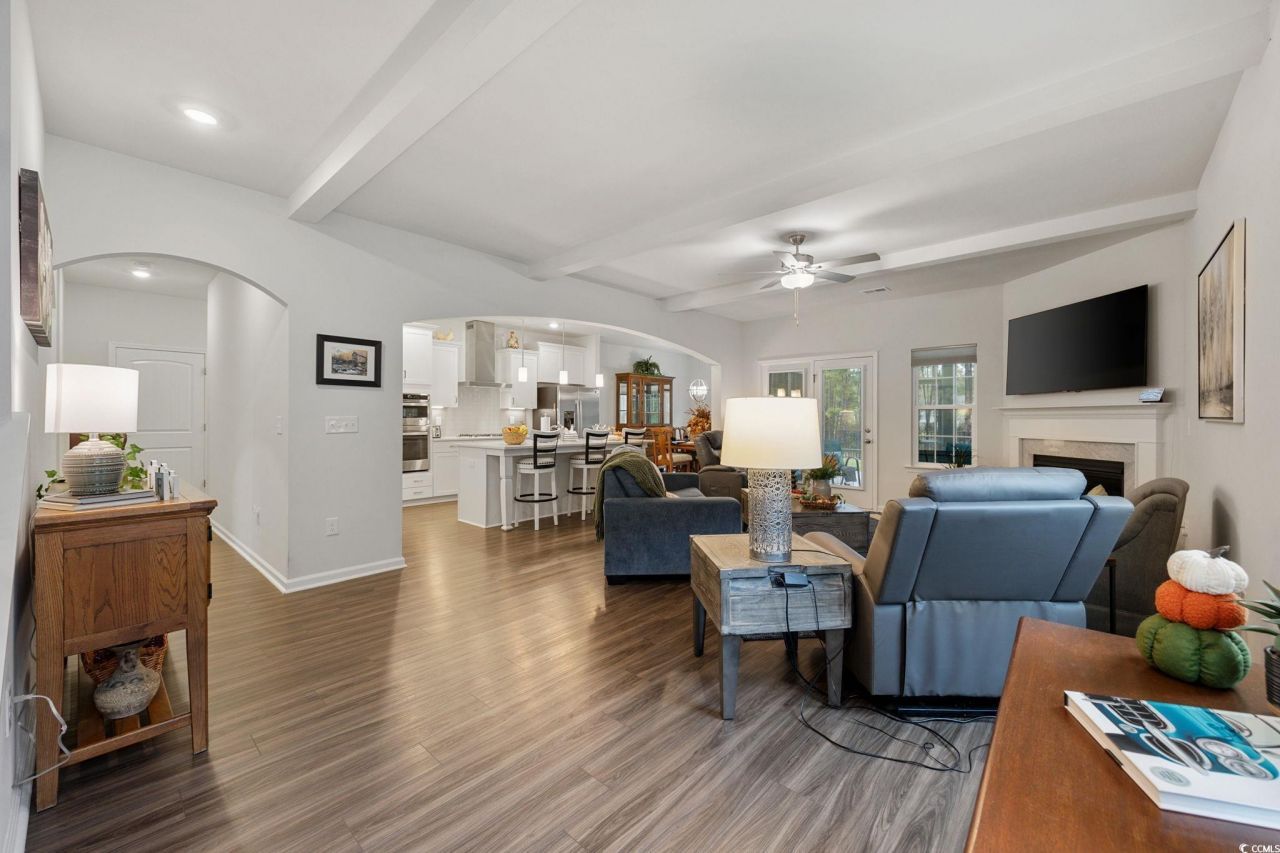 544 Fanciful Way Photo 4