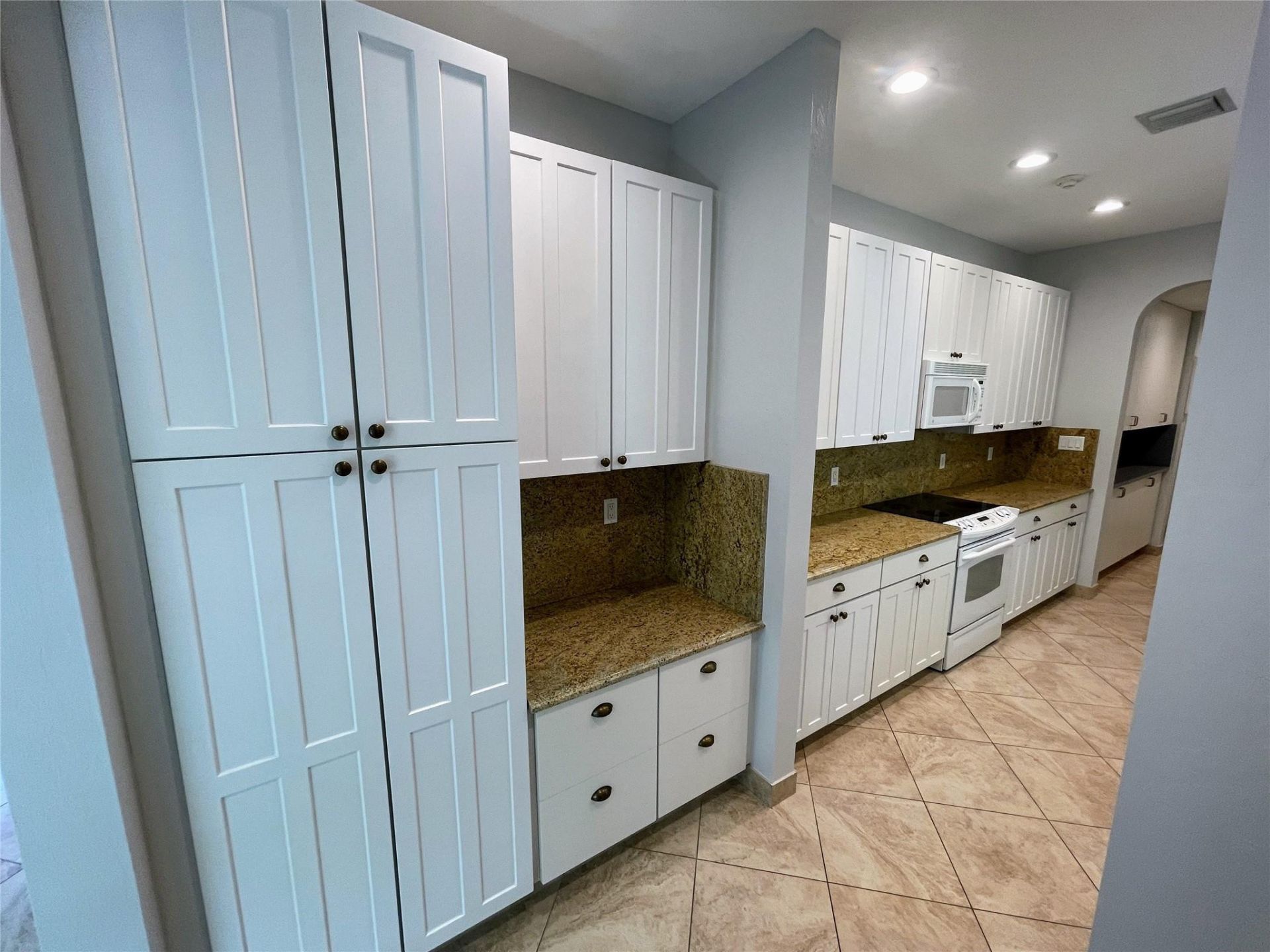 929 NE 18th Court, Fort Lauderdale, FL 33305 Photo