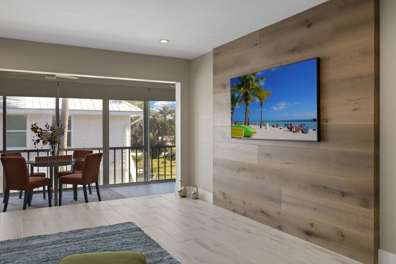 1610 Middle Gulf Dr, Unit F-7, Sanibel, FL 33957 Photo