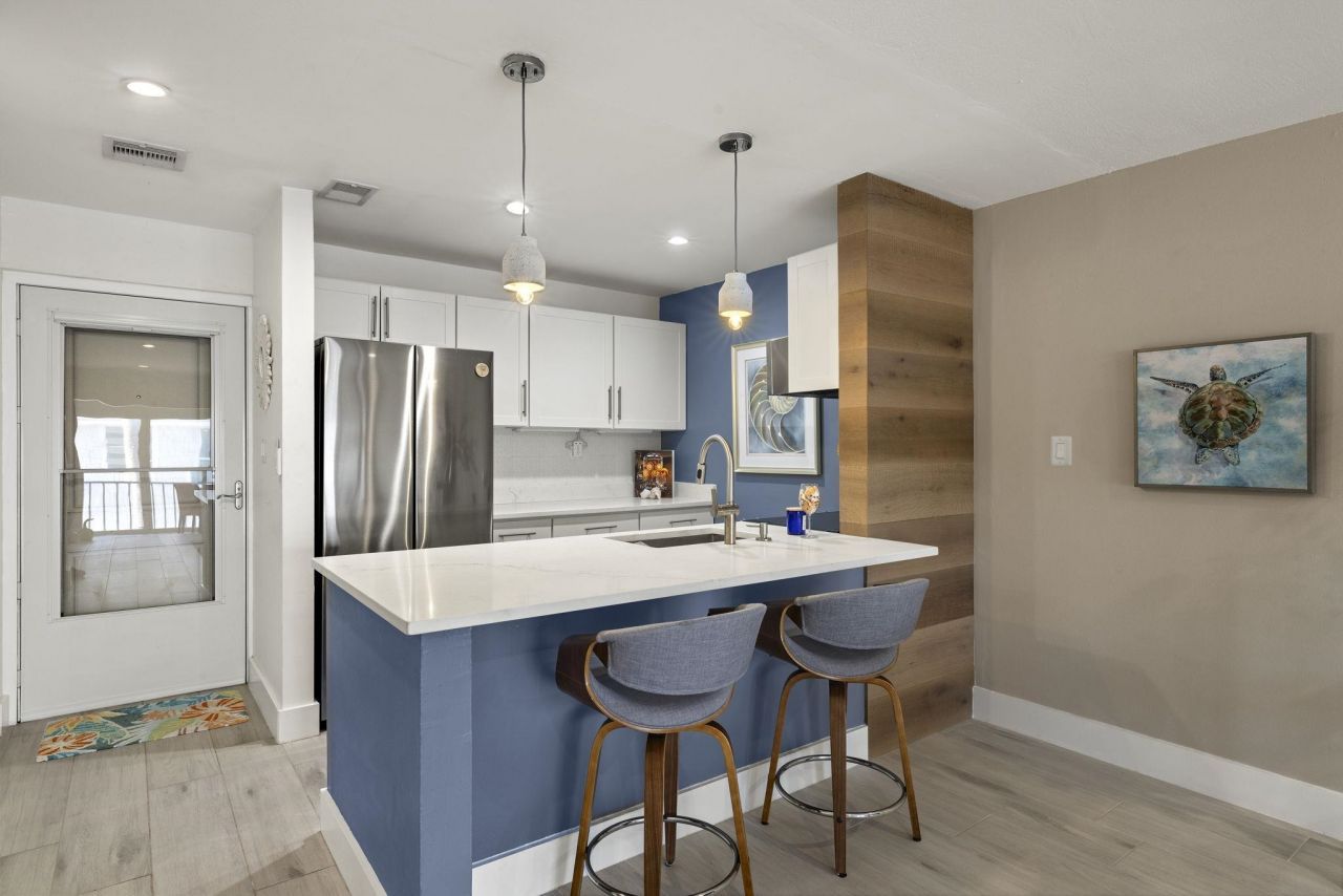 1610 Middle Gulf Dr, Unit F-7, Sanibel, FL 33957 Photo