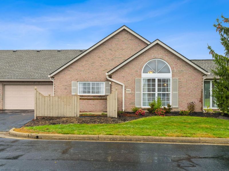 8482 Taylor Chase Drive, Reynoldsburg, OH 43068 Photo 2