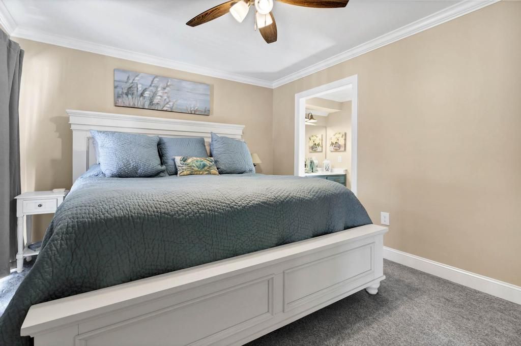 60 Rice Lane Photo 14