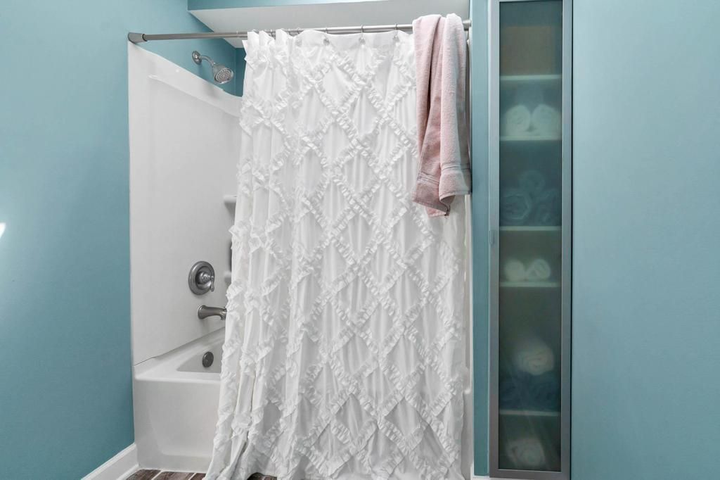 60 Rice Lane Photo 16