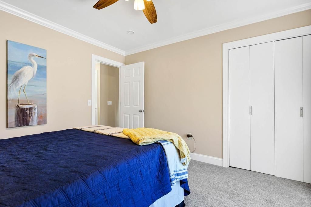 60 Rice Lane Photo 18