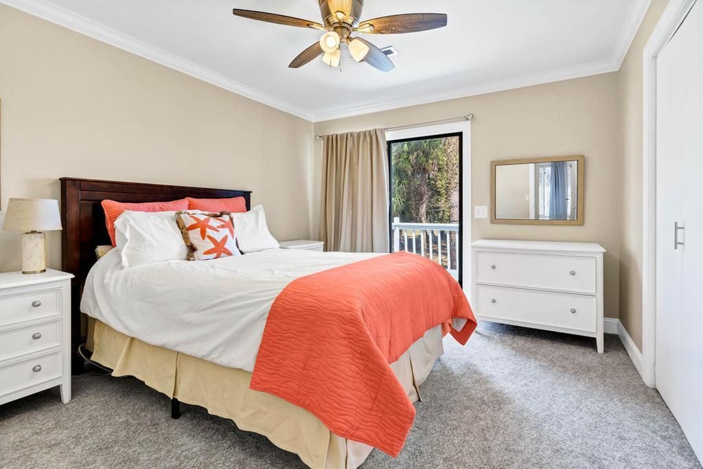 60 Rice Lane Photo 20