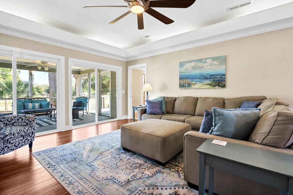 60 Rice Lane Photo 7