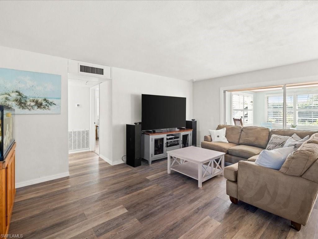 244 SE 45th Ter, Cape Coral, FL 33904 Photo