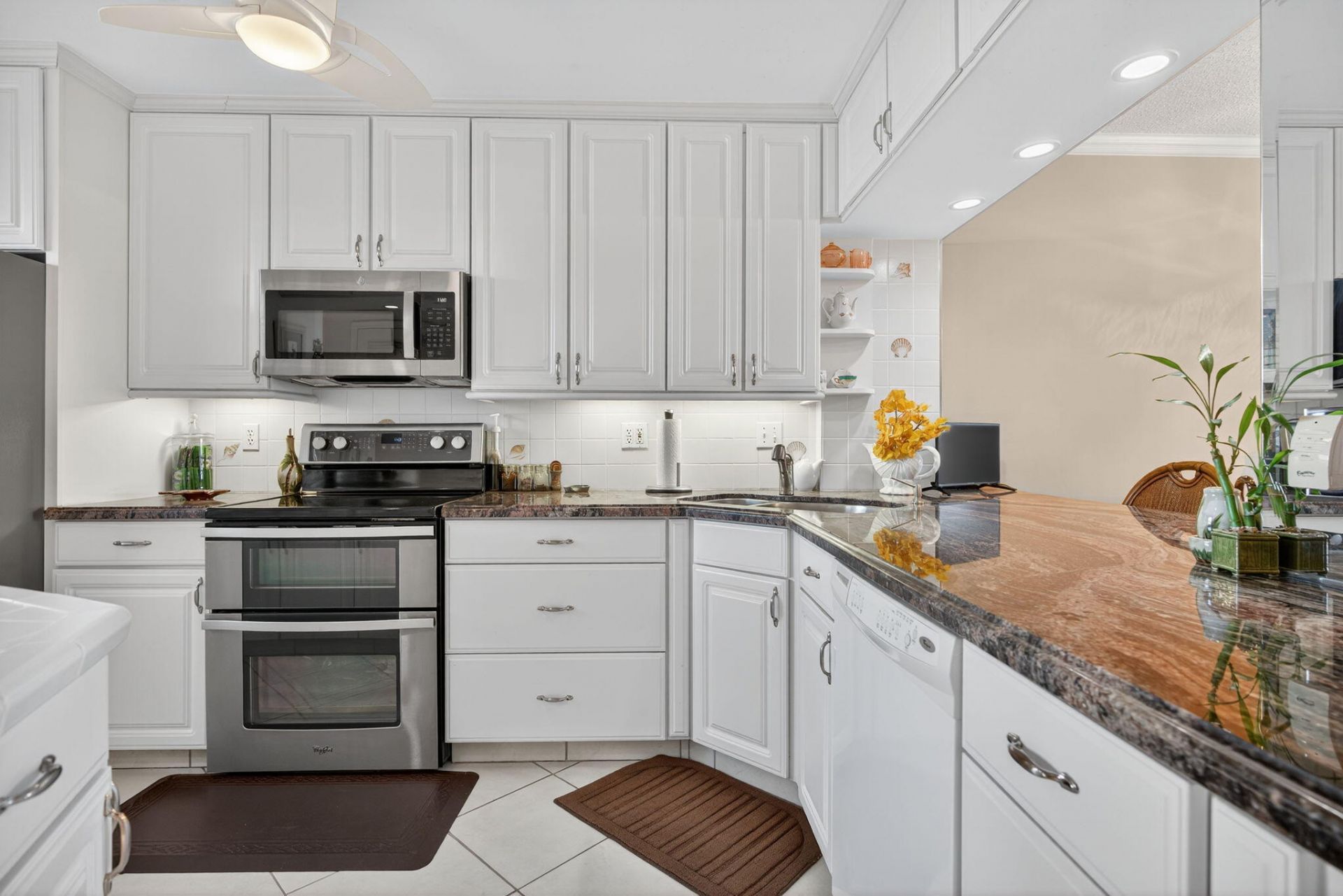 105 Paradise Harbour Boulevard, Unit 102, North Palm Beach, FL 33408 Photo