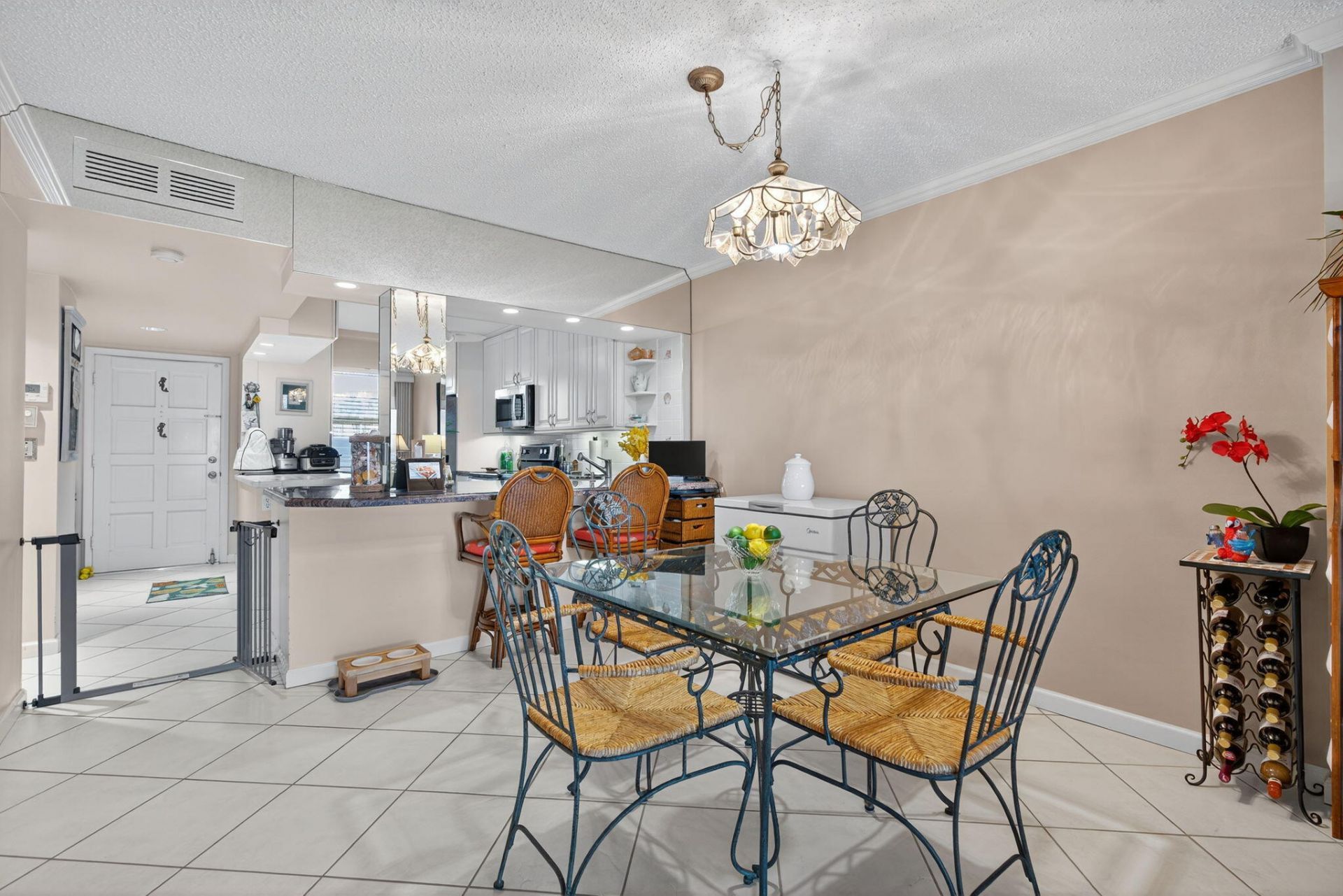 105 Paradise Harbour Boulevard, Unit 102, North Palm Beach, FL 33408 Photo