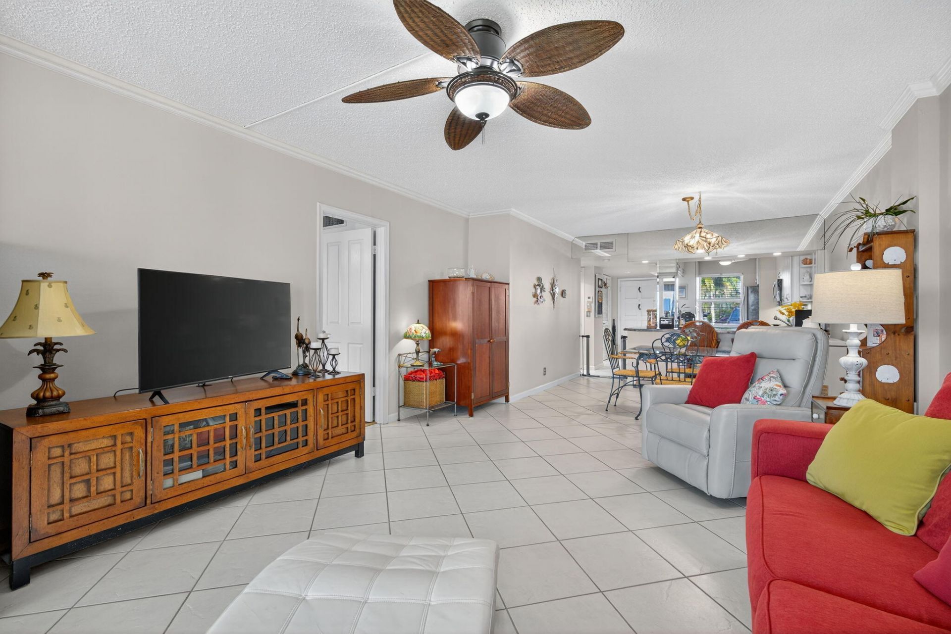 105 Paradise Harbour Boulevard, Unit 102, North Palm Beach, FL 33408 Photo