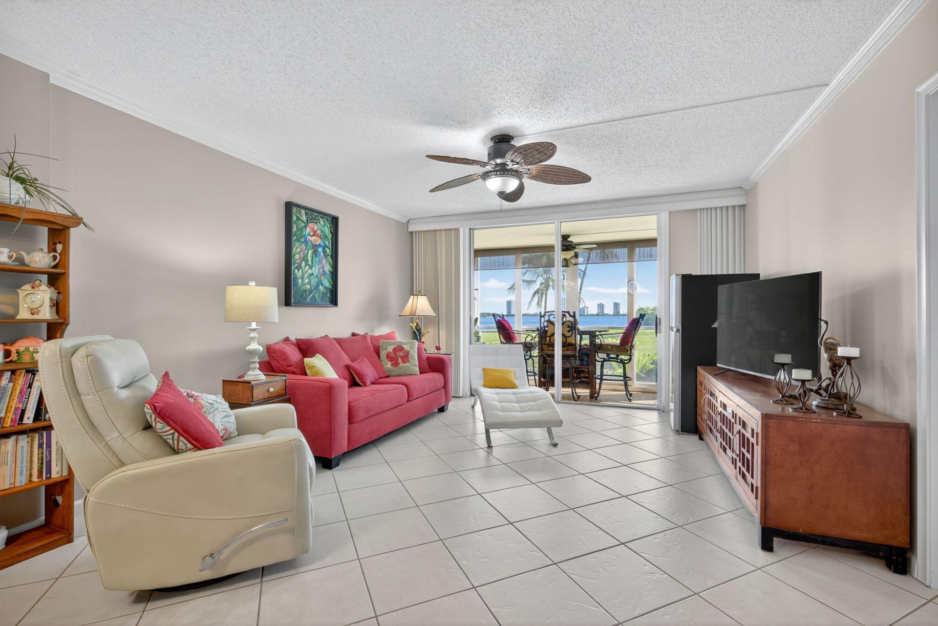 105 Paradise Harbour Boulevard, Unit 102, North Palm Beach, FL 33408 Photo