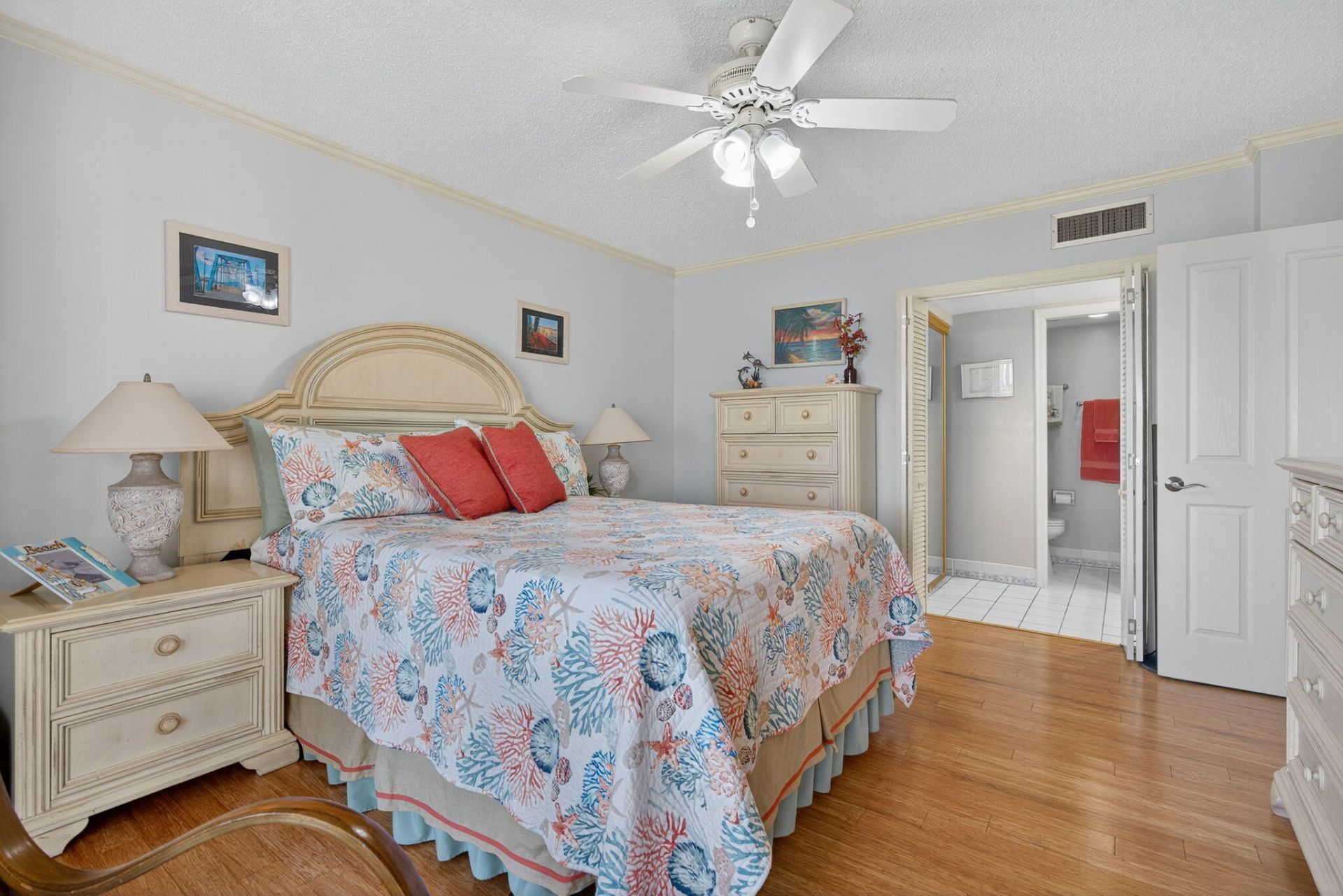 105 Paradise Harbour Boulevard, Unit 102, North Palm Beach, FL 33408 Photo