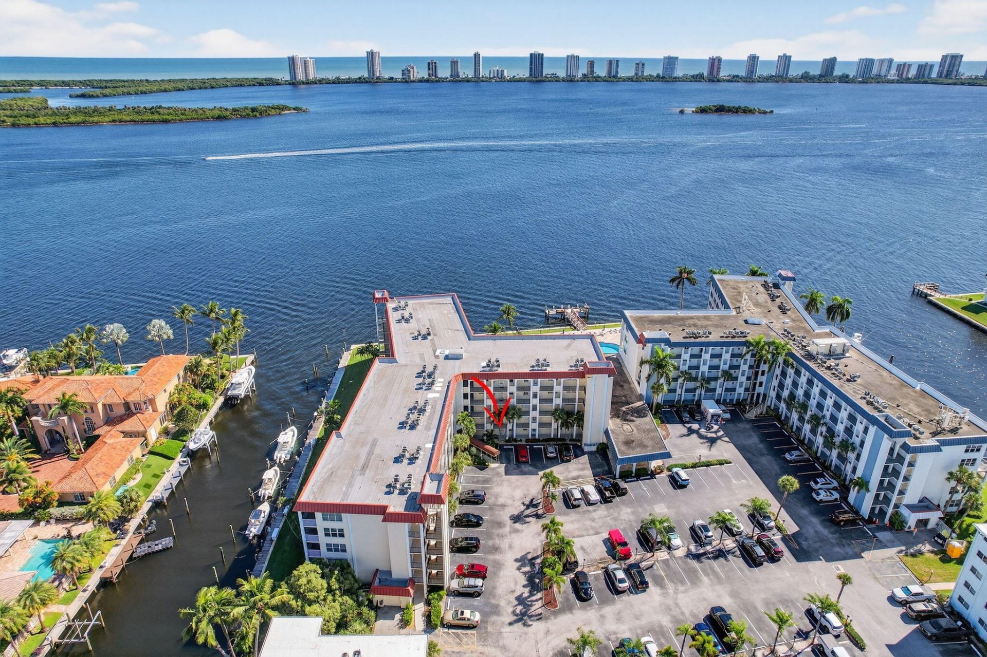 105 Paradise Harbour Boulevard, Unit 102, North Palm Beach, FL 33408 Photo